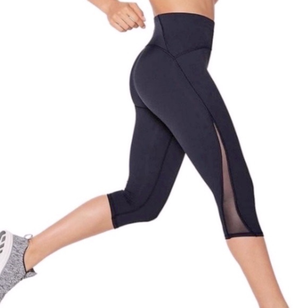 Lululemon Train Times Crop Leggings Mesh (17”) - Black - 6